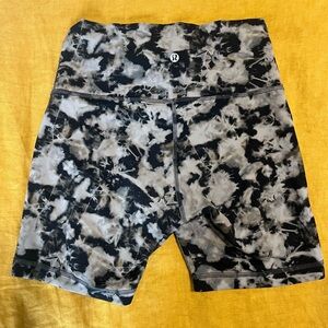 Lululemon Align High-Rise Short 6”